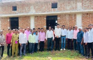 वतन चन्द्राकर ने साहू समाज भवन नारा में बाउंड्रीवॉल का भूमिपूजन किया