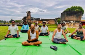 रतनपुर में मॉर्निंग ग्रुप गज किला की पहल: बिना जिम खर्च के सुबह की कसरत, योग और वॉक से फिटनेस का संदेश
