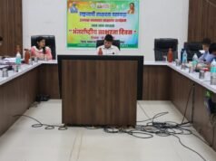 योजनाओं के शत-प्रतिशत क्रियान्वयन के साथ विकास कार्यों में तेजी लाने कलेक्टर श्री विश्वदीप ने दिए निर्देश