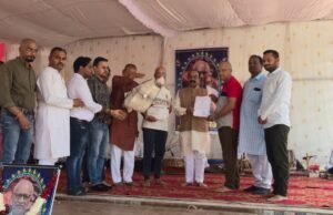 स्व. देवराम सोन के नेत्रदान व देहदान के लिए उपमुख्यमंत्री अरुण साव ने किया परिवार का सम्मान