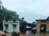 बाढ़ के पानी से राशन दुकानों पर संकट, सिलीडीह-सिलघट में नए भवन की मांग