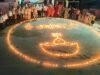 ग्राम खमतराई में एक साथ जगमगाए 2100 आशीर्वाद के दिए, विकसित भारत का लिया संकल्प
