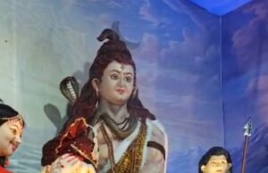 पुराना बस स्टैंड में सजा भव्य वज्र गणेश उत्सव, आकर्षक मूर्ति और पंडाल ने खींचा लोगों का ध्यान