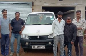 आरंग पुलिस की बड़ी कार्रवाई: ग्राम करमंदी में कॉम्प्लेक्स में सजे जुए के फड़ पर पुलिस का छापा, 6 जुआरी गिरफ्तार