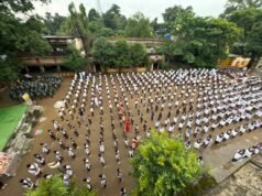 वन्दे मातरम् ” राष्ट्रीय गीत सामुहिक गायन की गूंज, सरस्वती शिशु मंदिर उ मा वि कुसमुण्डा में
