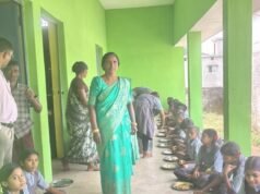 बच्चों को मिला स्नेह का उपहार हुवा न्यौता भोज