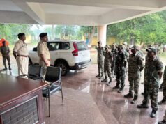 पुलिस अधीक्षक उमेश प्रसाद गुप्ता ने सीमावर्ती थानों का किया आकस्मिक निरीक्षण