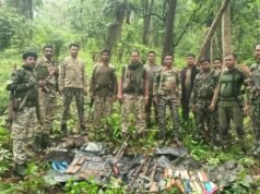 थाना बेदरे क्षेत्र में नक्सली डंप से हथियार एवं गोला-बारूद बरामद
