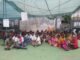 रोजगार की मांग को लेकर कुसमुंडा जीएम कार्यालय में तालाबंदी