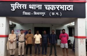 चकरभाठा में अवैध कबाड़ कारोबार पर पुलिस का शिकंजा, 5 संचालकों पर प्रतिबंधात्मक कार्रवाई