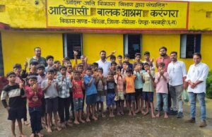 ‘आओ बांटें खुशियां’ अभियान का असर, छात्रावास के बच्चों के बीच मनाया जन्मदिन
