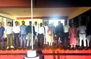 सेवा संकल्प अभियान के तहत कलेक्ट्रेट कार्यालय में प्रज्ज्वलित हुआ ‘आशीर्वाद का दीया’