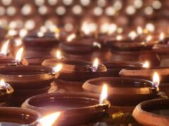 कुसमुंडा के आदर्श नगर में मां शेरावाली की भक्ति में डूबे श्रद्धालु, 21 ज्योति कलश प्रज्वलित