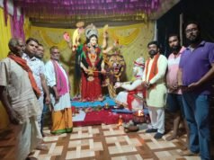 गोविन्द साहू ने रसनी, बोड़रा और जरोद सहित लगभग 30 गाँवों के माता पंडालों में पहुँचकर किया देवी दर्शन, क्षेत्रवासियों से की मुलाकात