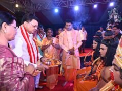 विजयादशमी पर शहर के प्रमुख दशहरा उत्सवों में शामिल हुए उद्योग मंत्री श्री लखन लाल देवांगन