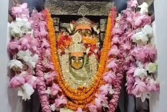 महाष्टमी-नवमी पर देवी मंदिरों में उमड़ा आस्था का सैलाब, डोंगरगढ़ से रतनपुर तक भक्तों की लंबी कतारें