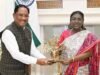 जगदलपुर में राष्ट्रपति द्रौपदी मुर्मु का जनसंवाद: बच्ची से पूछा- कलेक्टर बनोगी? मुरिया दरबार में मांझी-चालकियों ने रखीं समस्याएं